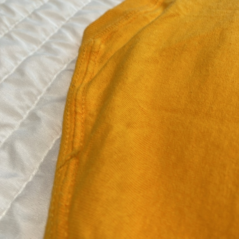 Graphic T-Shirts in Yellow and Black - Picture 3 of 7